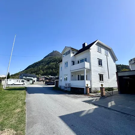 Utsikten Romsdalen *