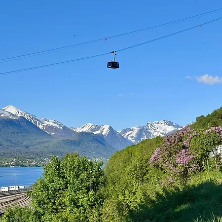 Utsikten Romsdalen *