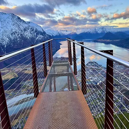Utsikten Romsdalen Maison d'hôtes *