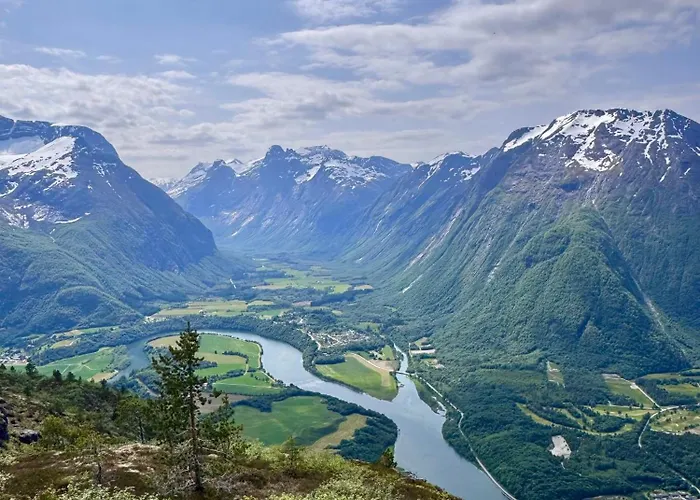 Utsikten Romsdalen