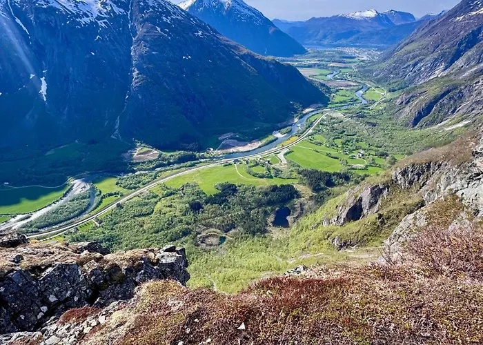 Utsikten Romsdalen *
